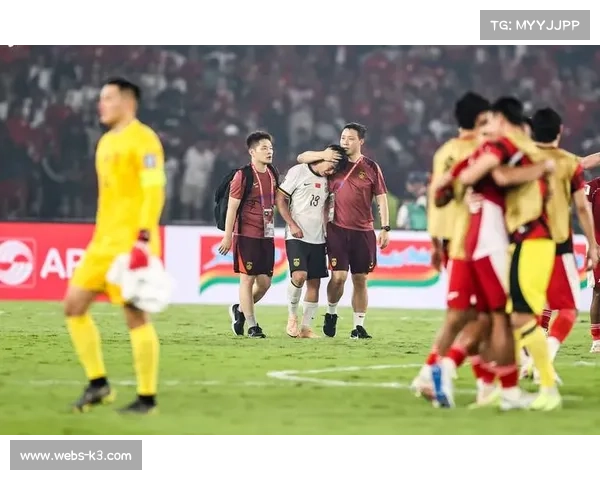 国足0-1不敌印尼,世界杯梦碎 国足0-1不敌印尼,世界杯梦碎